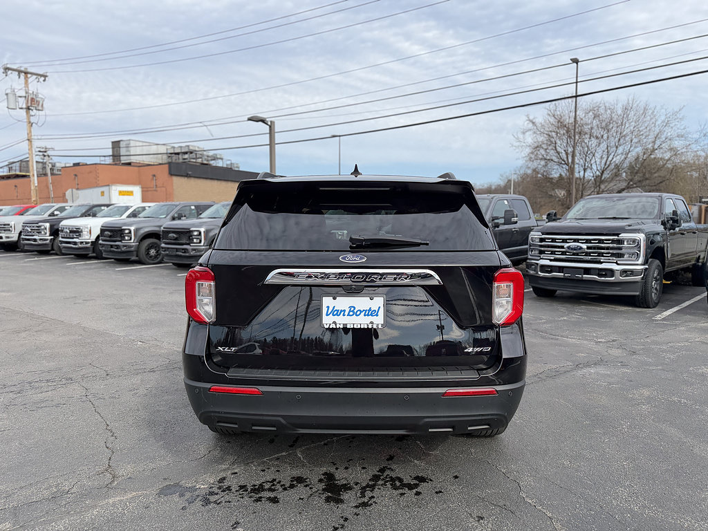 Certified 2023 Ford Explorer XLT AWD/4WD image 6