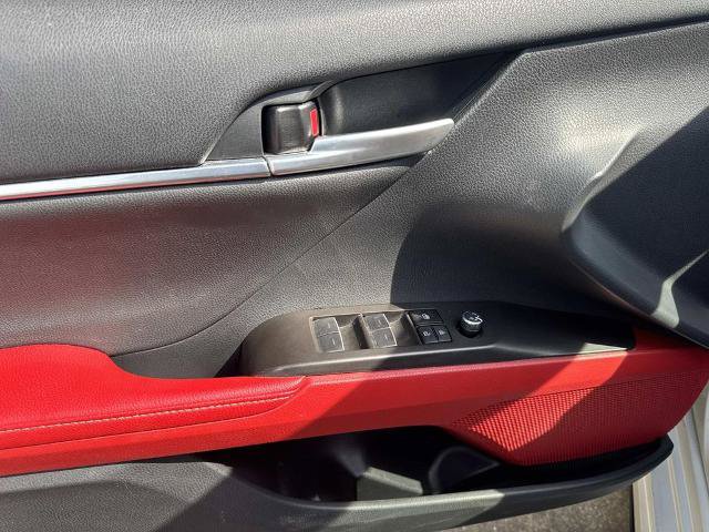 Used 2024 Toyota Camry XSE w/ Navigation Package FWD image 21