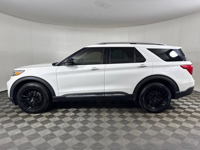 Certified 2021 Ford Explorer Limited AWD/4WD image 7