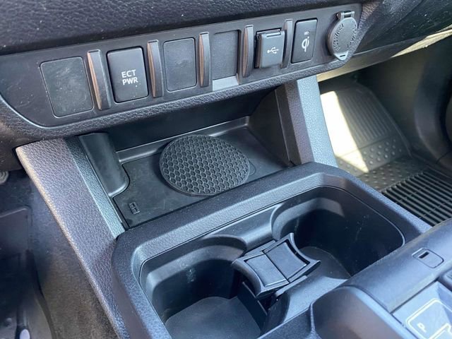 Used 2022 Toyota Tacoma TRD Sport image 28