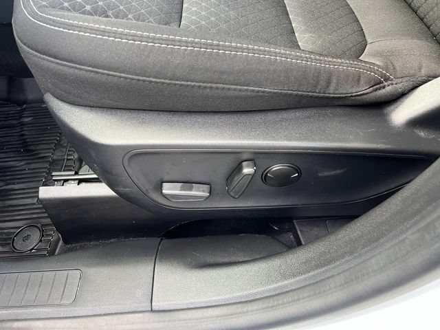 Certified 2024 Ford Escape Active AWD/4WD image 18
