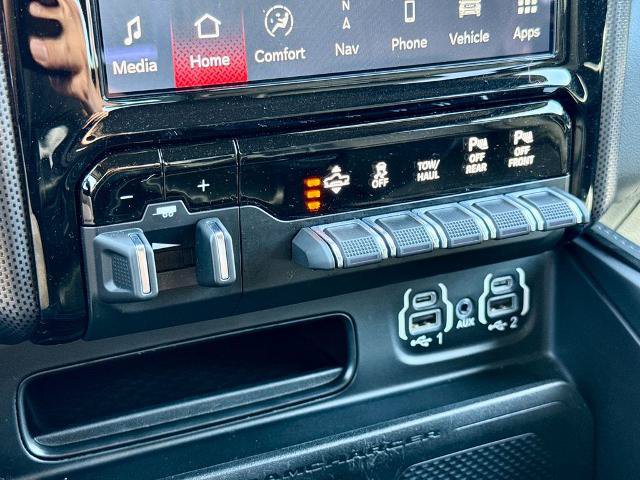 Used 2022 RAM 1500 Limited AWD/4WD image 32