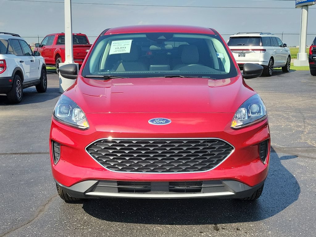 Certified 2022 Ford Escape SE w/ Cold Weather Package AWD/4WD image 2