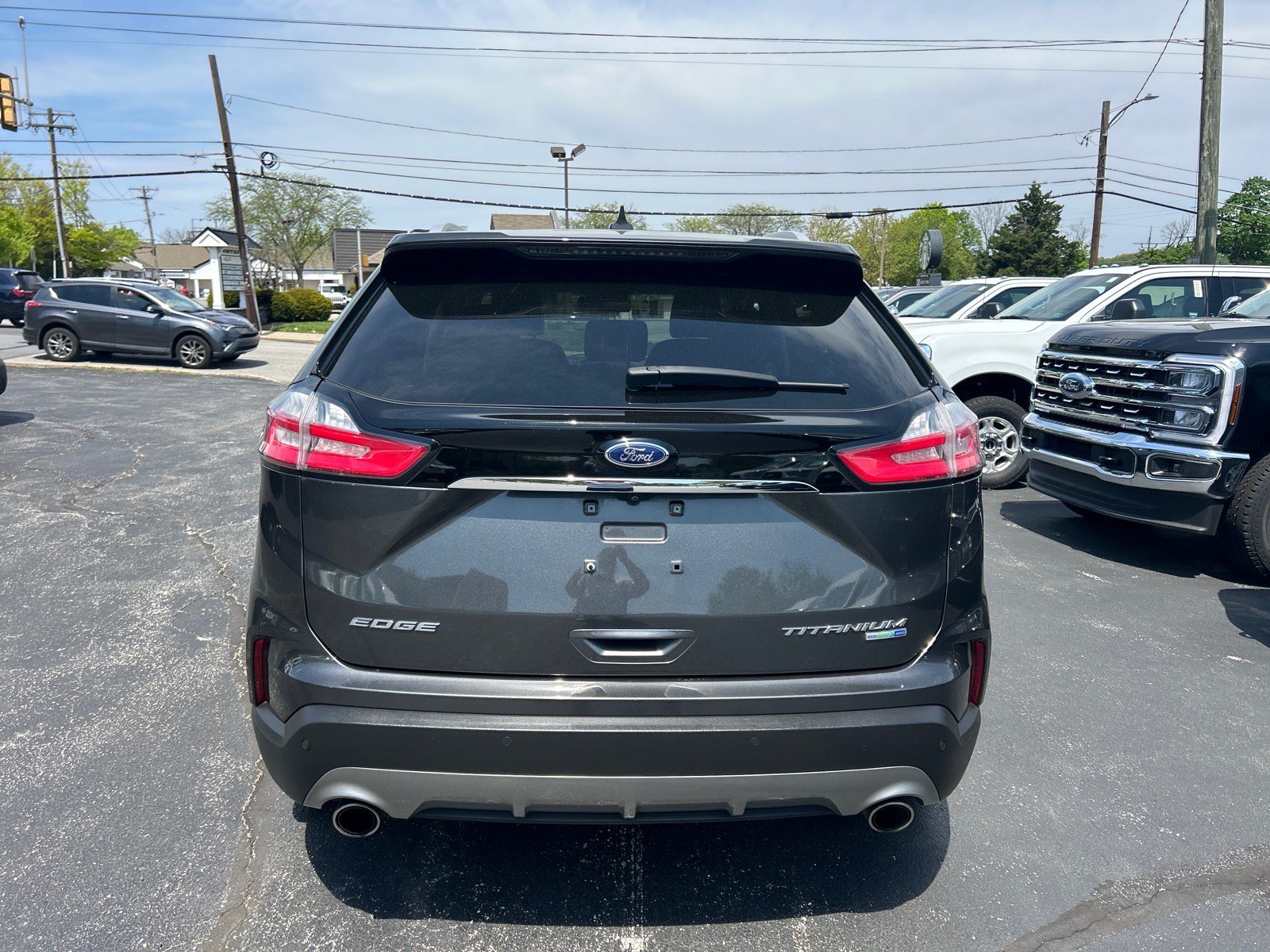 Certified 2020 Ford Edge Titanium AWD/4WD image 13