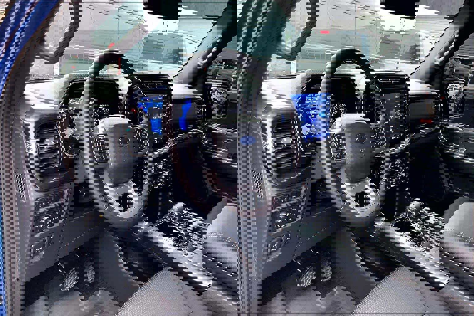 Certified 2022 Ford F150 XLT w/ Equipment Group 302A High image 18