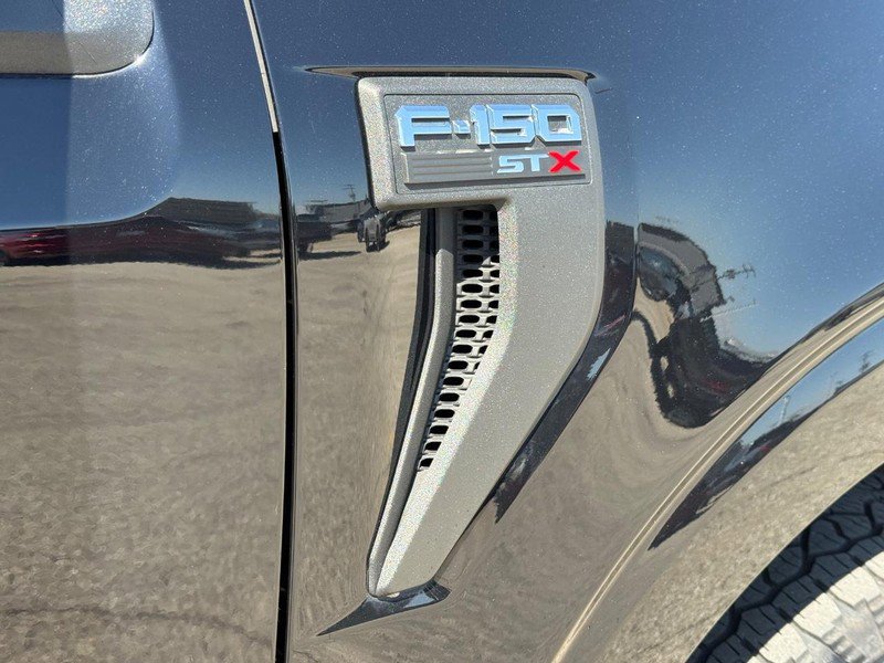 Certified 2022 Ford F150 XL w/ STX Appearance Package AWD/4WD image 12