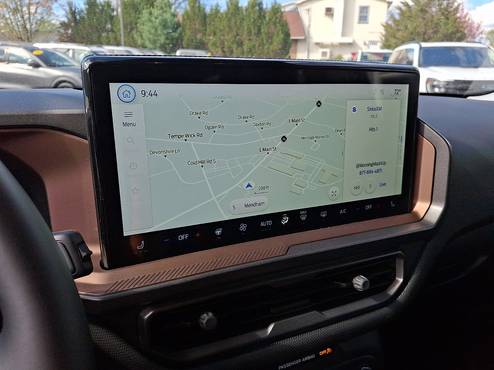 Certified 2025 Ford Bronco Sport Outer Banks w/ Outer Banks Tech Package+ AWD/4WD image 18