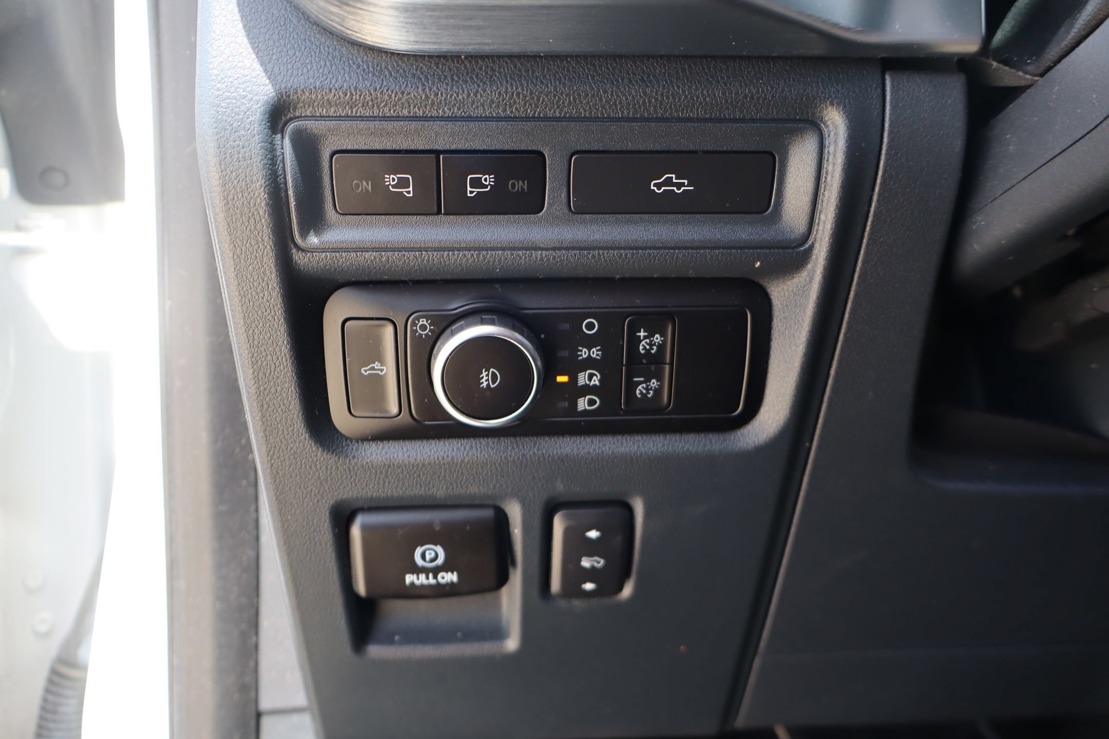 Certified 2022 Ford F150 Lariat AWD/4WD image 15