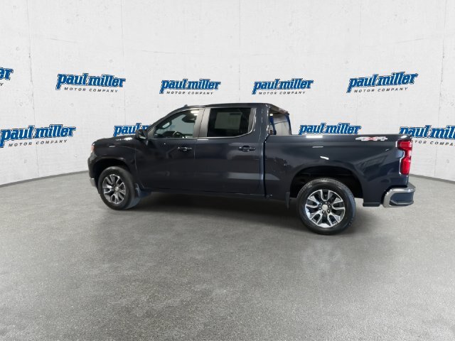 Used 2023 Chevrolet Silverado 1500 LT AWD/4WD image 8