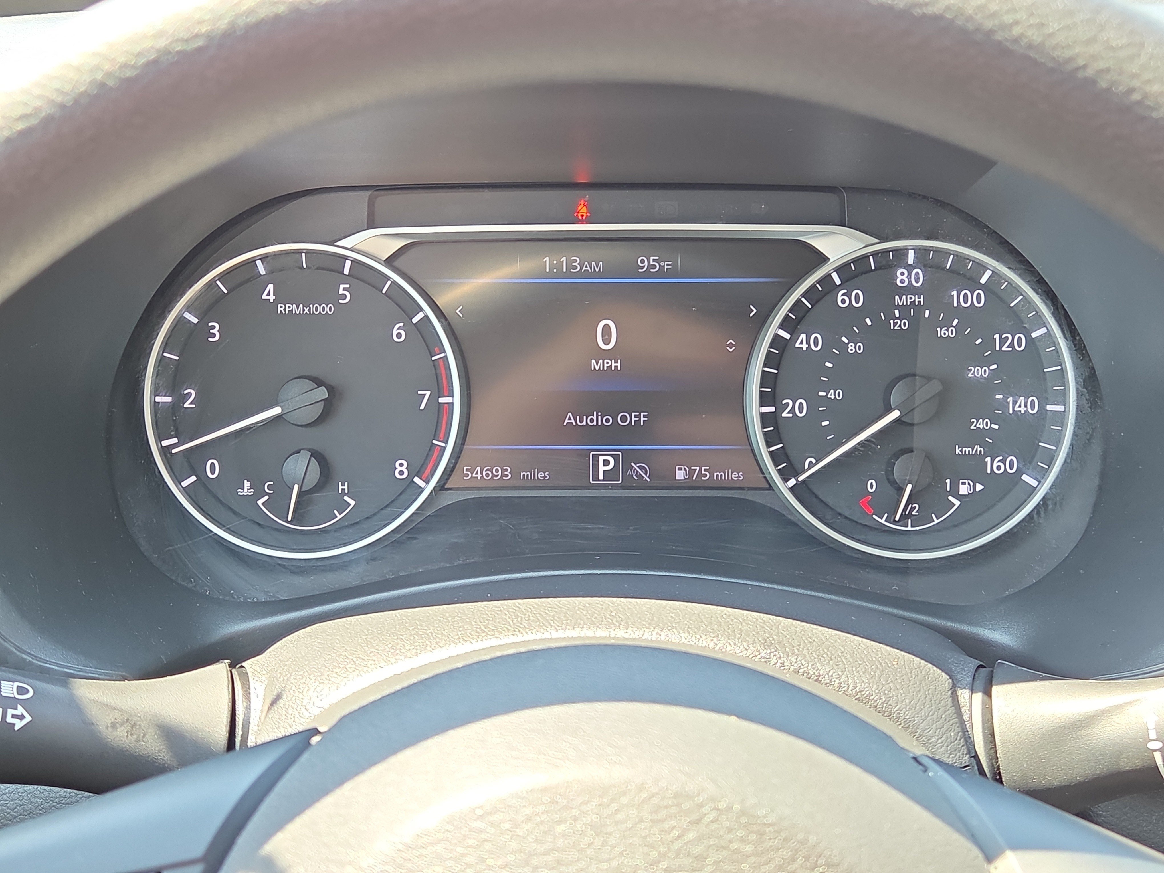 Used 2024 Nissan Sentra SV FWD image 21