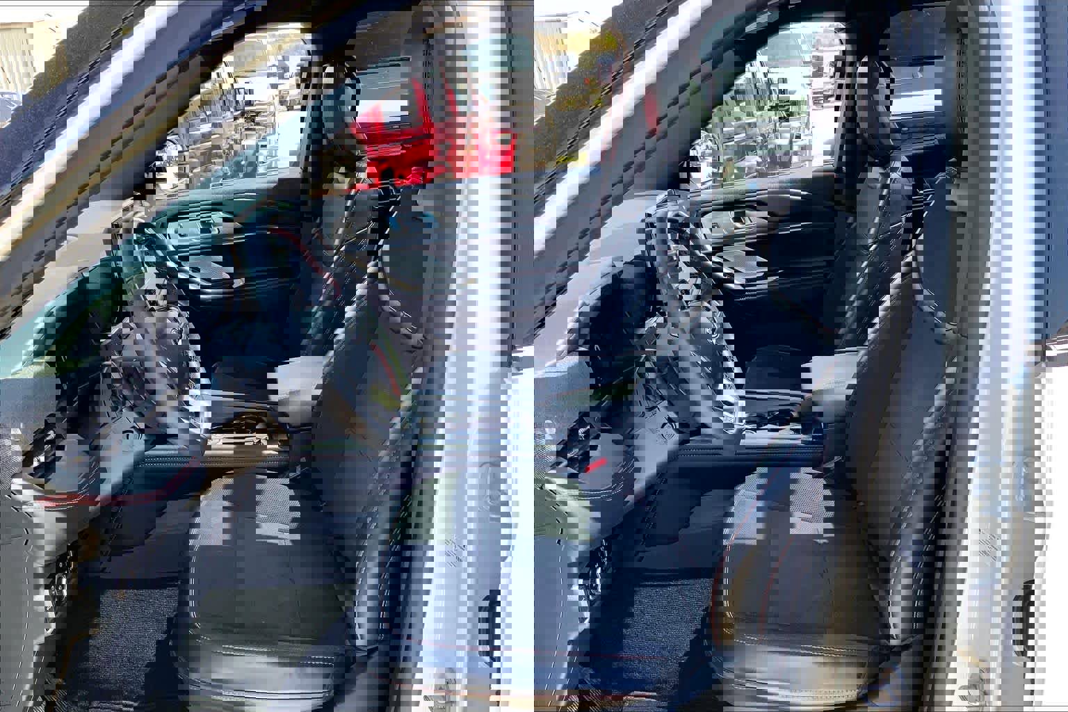 Certified 2025 Ford Explorer ST image 8