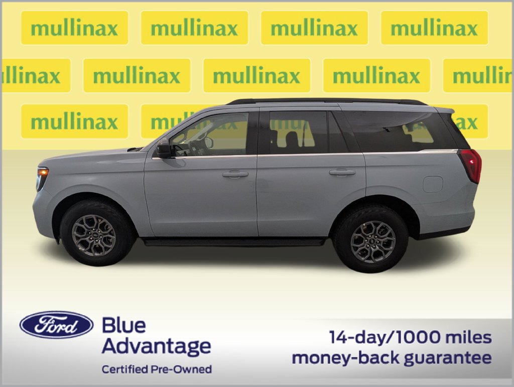 Certified 2025 Ford Expedition Active AWD/4WD image 9