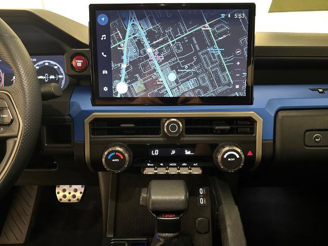 Used 2025 Toyota Tacoma TRD Sport image 25