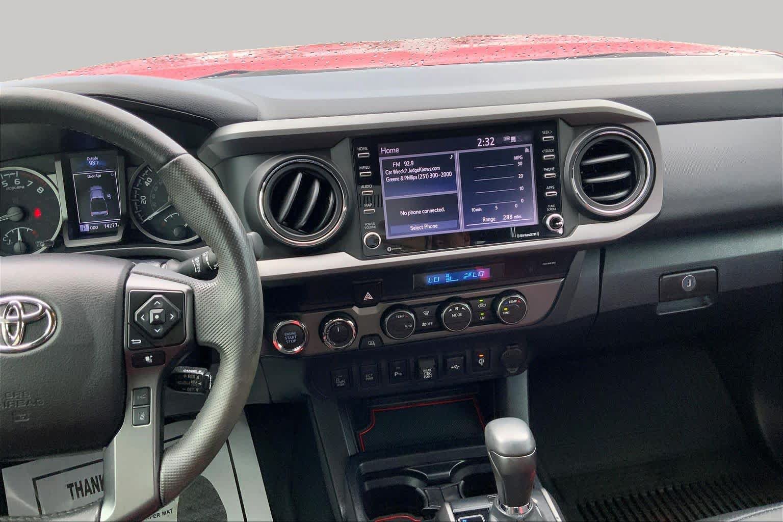 Used 2022 Toyota Tacoma TRD Off-Road w/ Technology Package AWD/4WD image 7