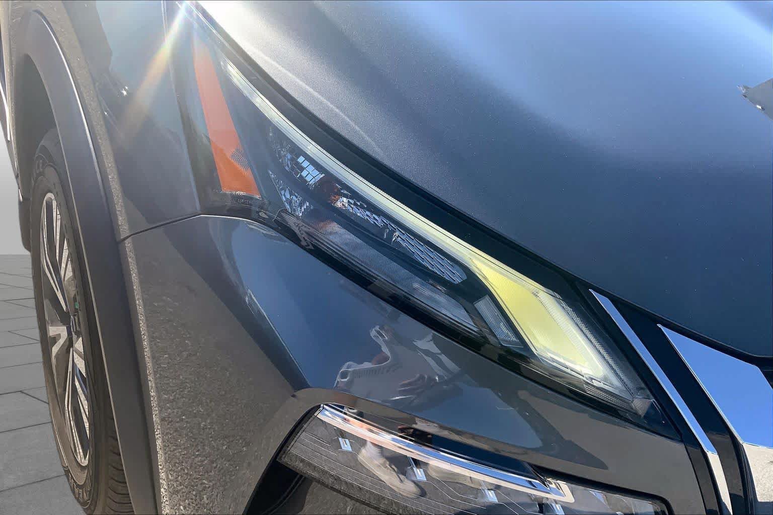 Used 2023 Nissan Rogue SV FWD image 28