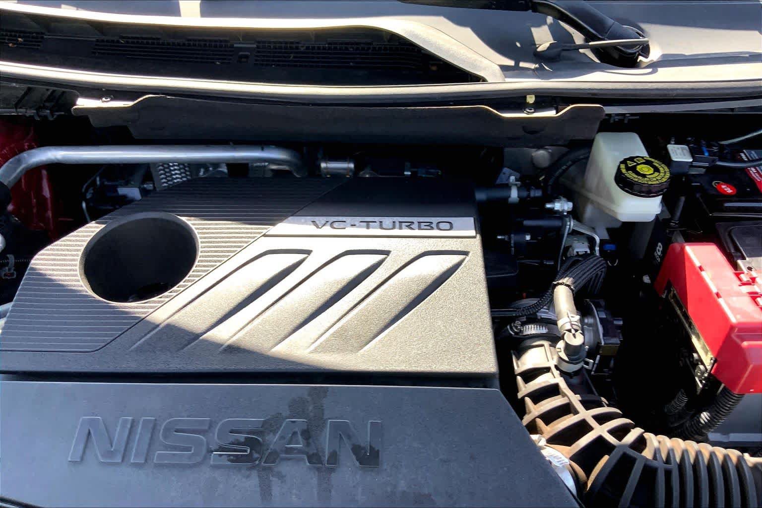 Used 2022 Nissan Rogue SV FWD image 32