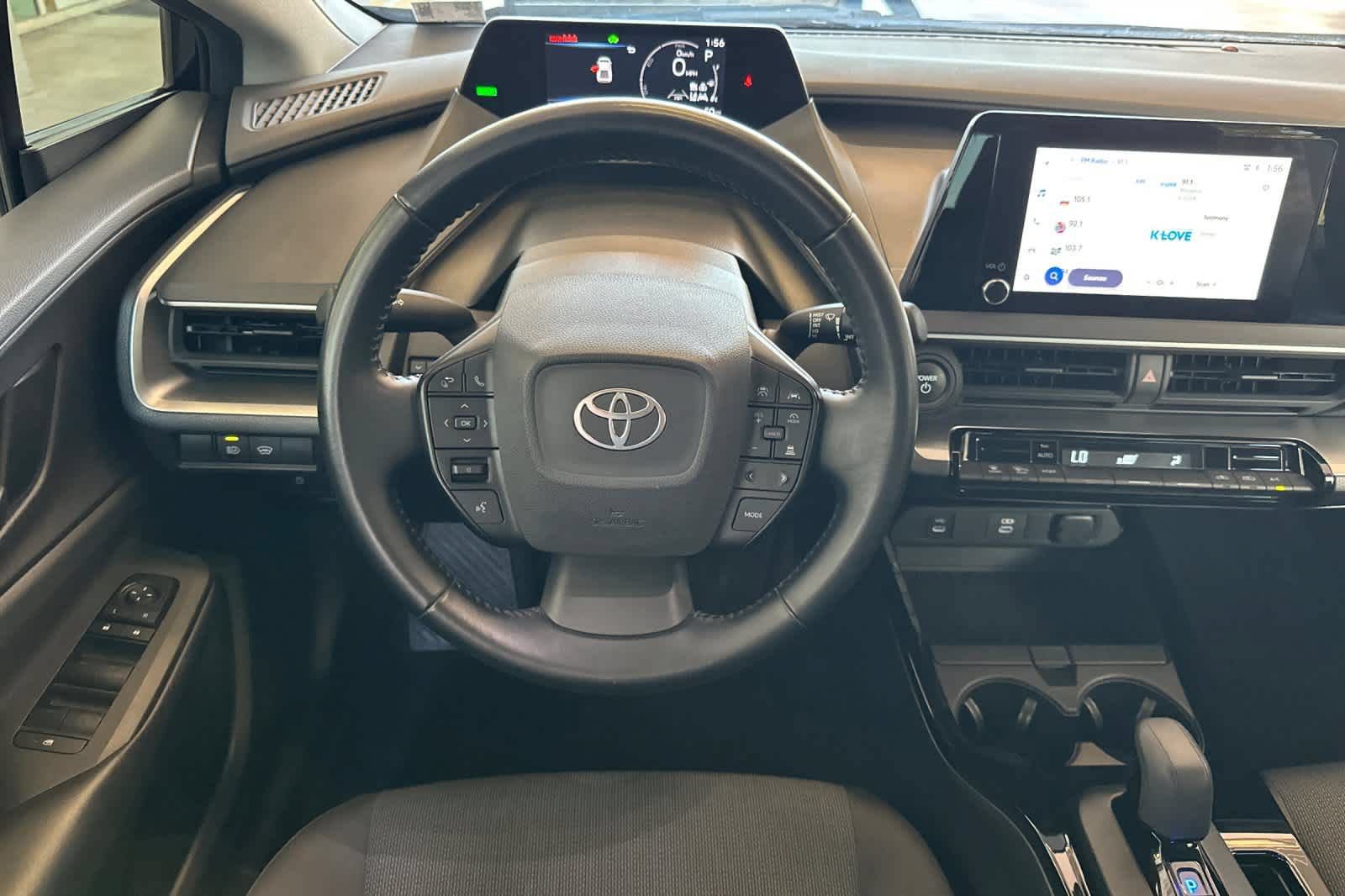 Used 2023 Toyota Prius LE FWD image 15