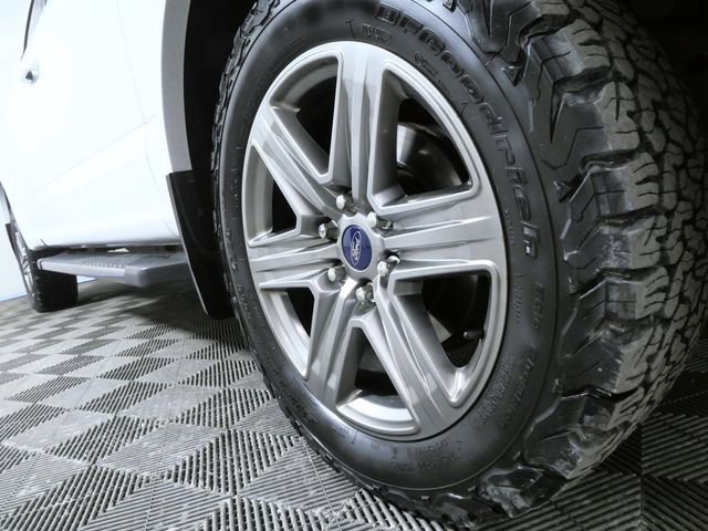 Certified 2018 Ford F150 XLT w/ Equipment Group 302A Luxury image 7