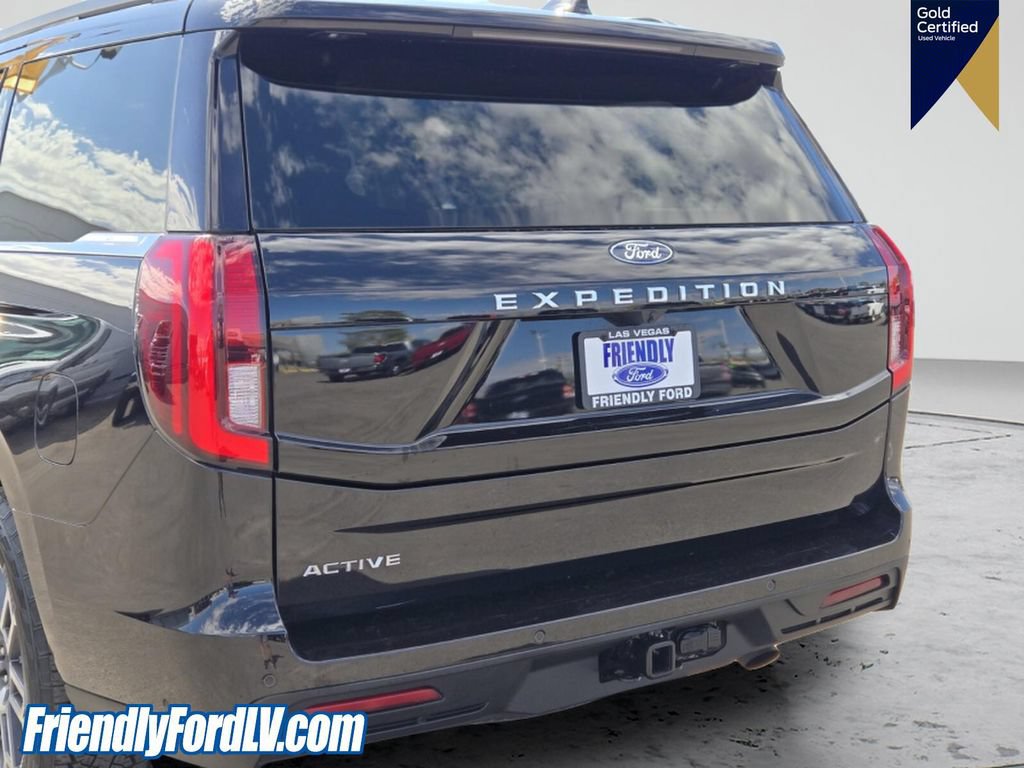 Certified 2025 Ford Expedition Active AWD/4WD image 5