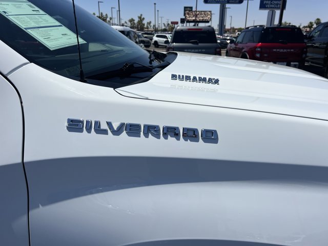 Used 2024 Chevrolet Silverado 1500 LT w/ LPO, Liner Protection Package AWD/4WD image 5