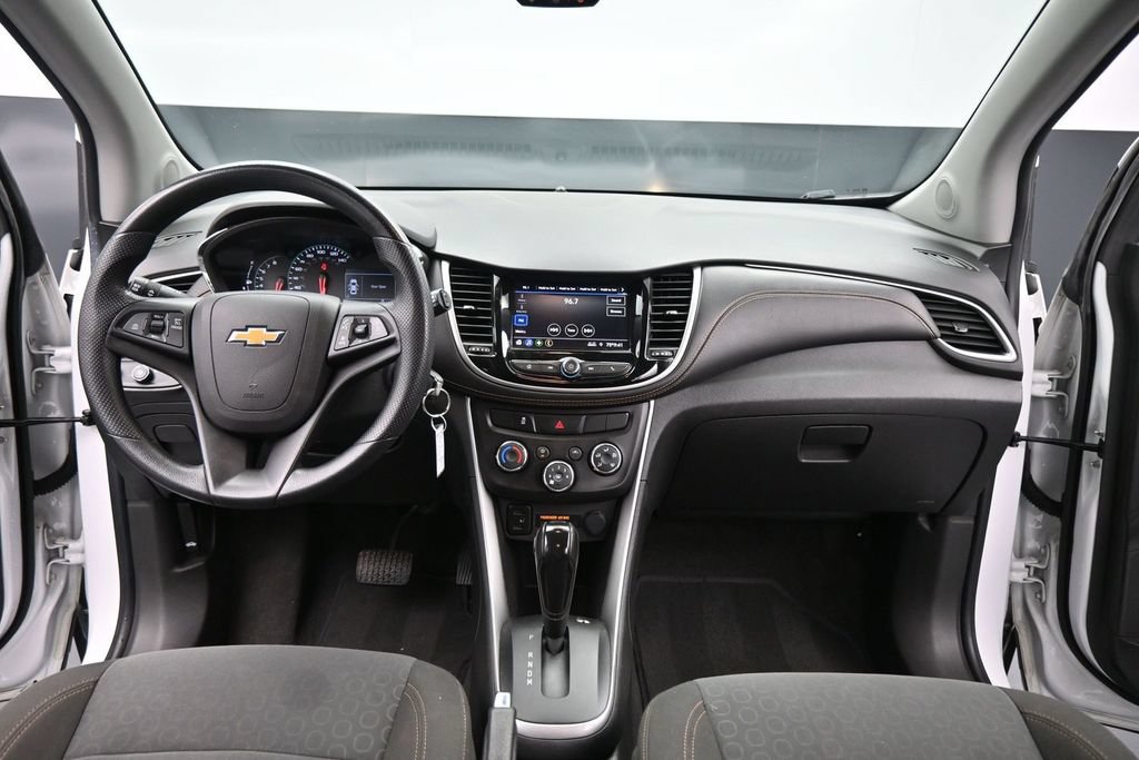 Used 2021 Chevrolet Trax LS w/ Tint and Cruise Package FWD image 22