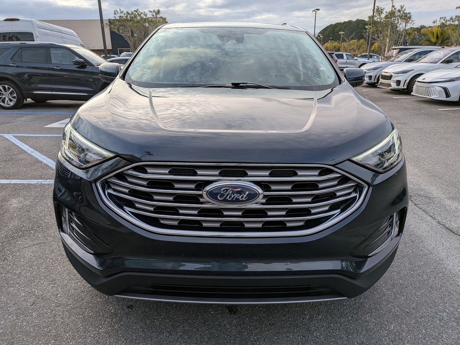 Certified 2022 Ford Edge SEL w/ Convenience Package image 9