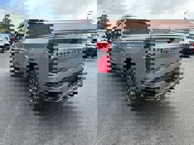 Used 2024 Chevrolet Silverado 1500 RST w/ Z71 Off-Road Package image 4