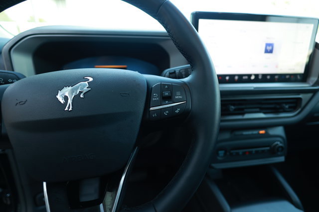 Certified 2025 Ford Bronco Sport Outer Banks w/ Outer Banks Tech Package+ AWD/4WD image 19