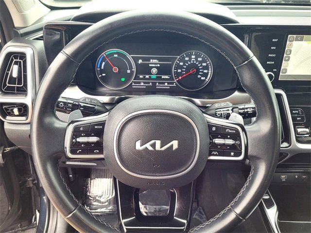 Used 2023 Kia Sorento EX image 25