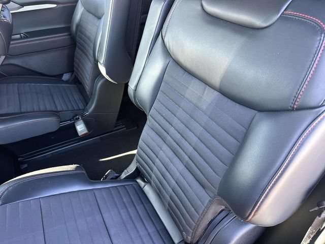 Certified 2025 Ford Explorer ST-Line AWD/4WD image 16
