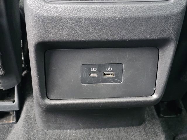 Used 2023 Nissan Rogue SV image 17