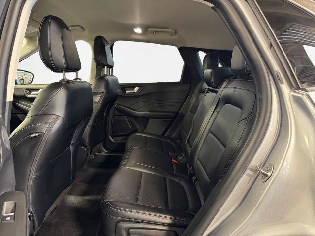 Certified 2022 Ford Escape SEL w/ Technology Package AWD/4WD image 24