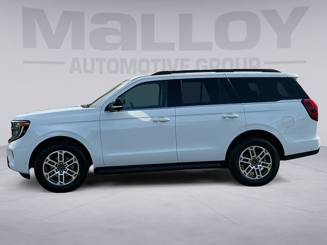 Certified 2025 Ford Expedition Active AWD/4WD image 2