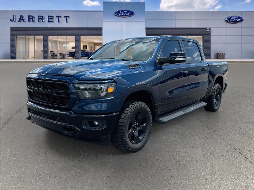 Used 2022 RAM 1500 Big Horn AWD/4WD image 3