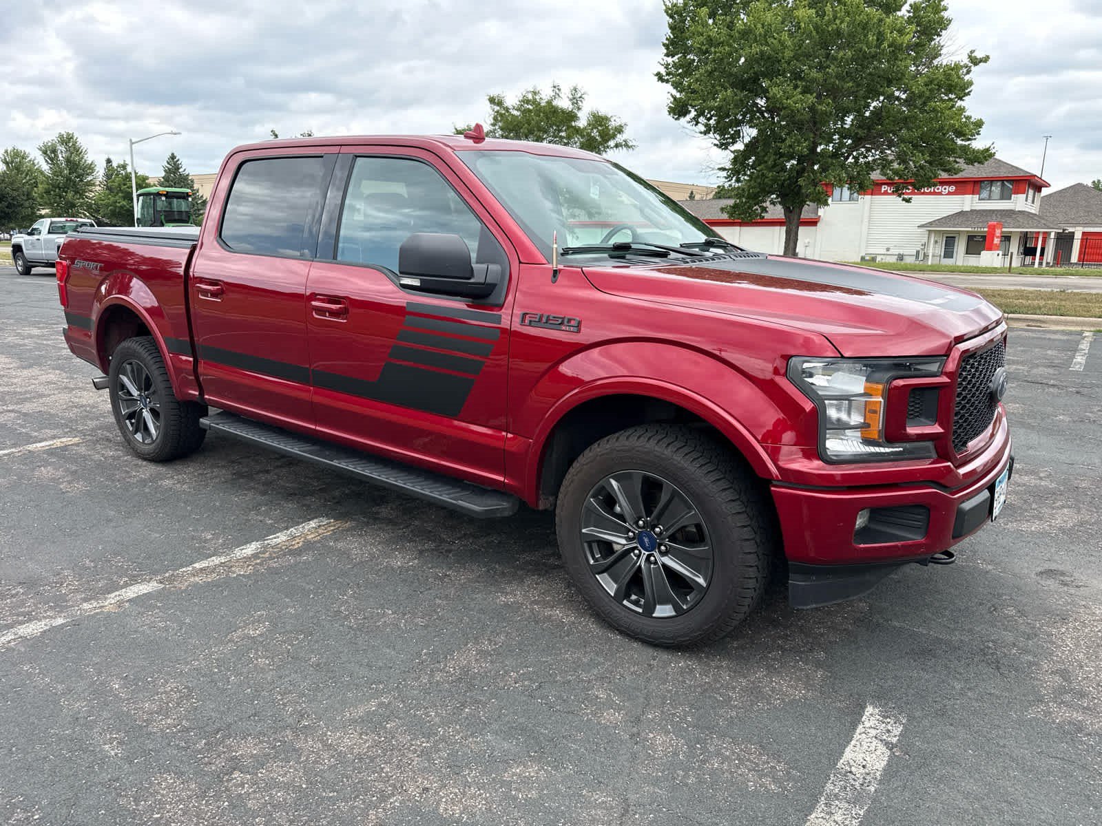 Certified 2018 Ford F150 XLT w/ Equipment Group 302A Luxury AWD/4WD image 15