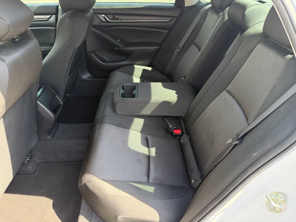 Used 2020 Honda Accord Hybrid image 18