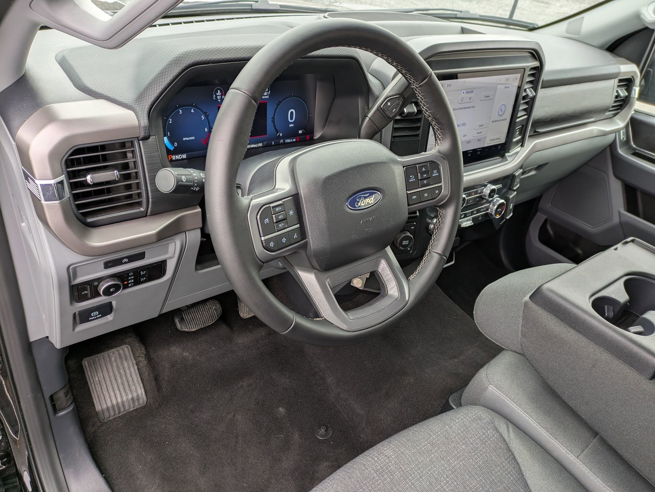 Certified 2025 Ford F150 XLT w/ Equipment Group 301A Standard image 8