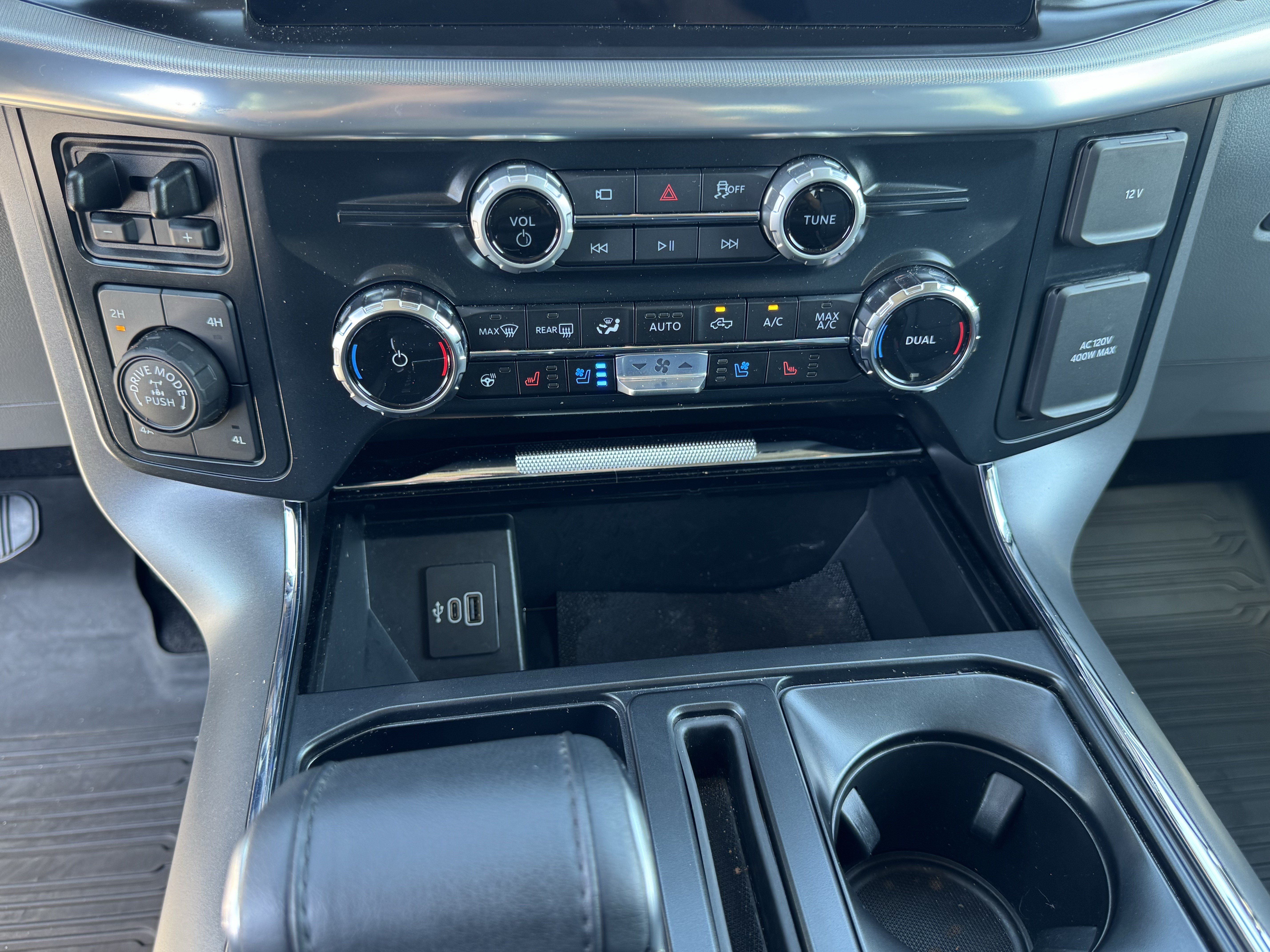 Certified 2025 Ford F150 Lariat w/ Equipment Group 501A Mid AWD/4WD image 30