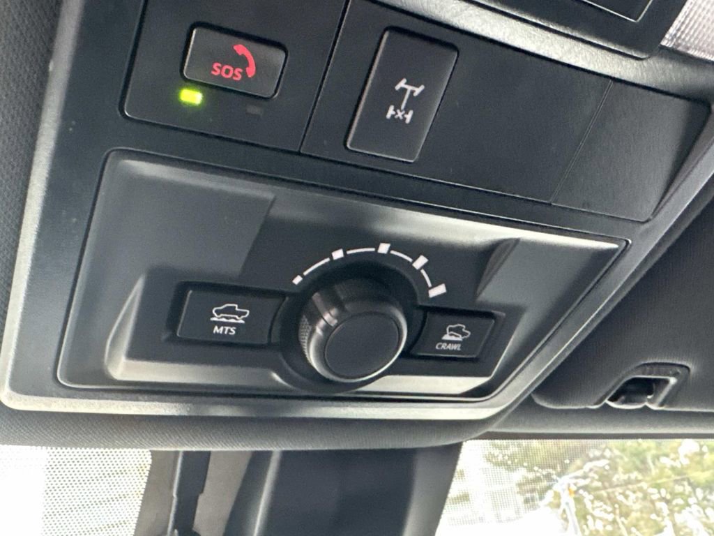 Used 2023 Toyota Tacoma TRD Off-Road image 31