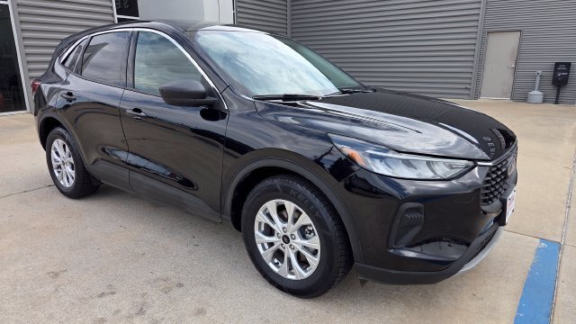 Certified 2024 Ford Escape Active FWD image 8