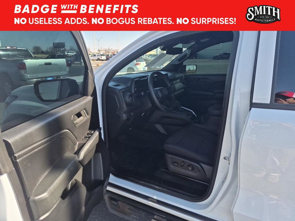 Used 2023 Chevrolet Colorado Trail Boss w/ Technology Package image 17