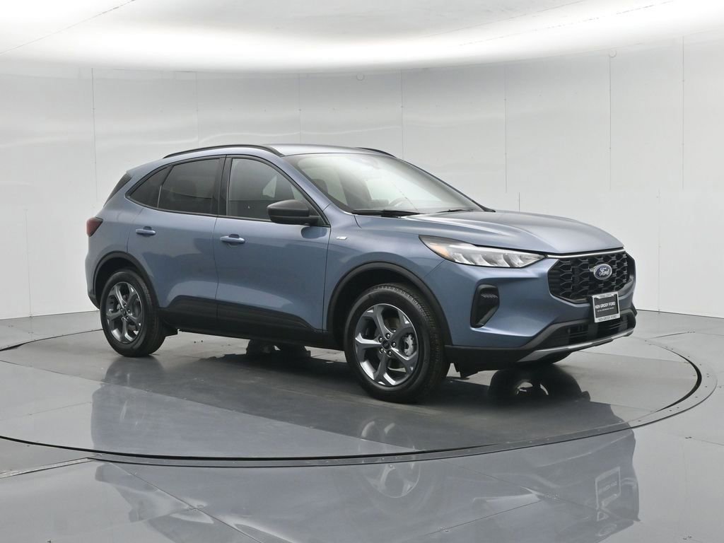 Certified 2025 Ford Escape ST-Line image 3