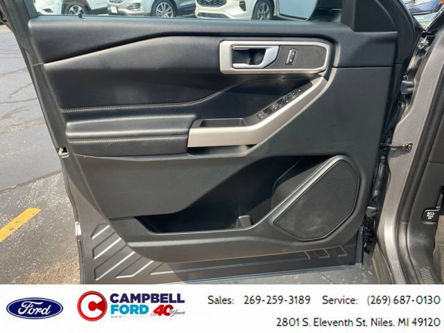 Certified 2023 Ford Explorer XLT w/ Equipment Group 202A AWD/4WD image 28