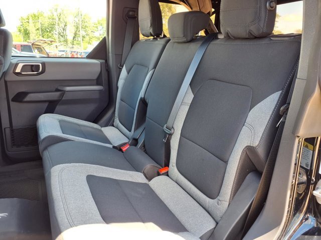 Certified 2023 Ford Bronco 4-Door AWD/4WD image 6