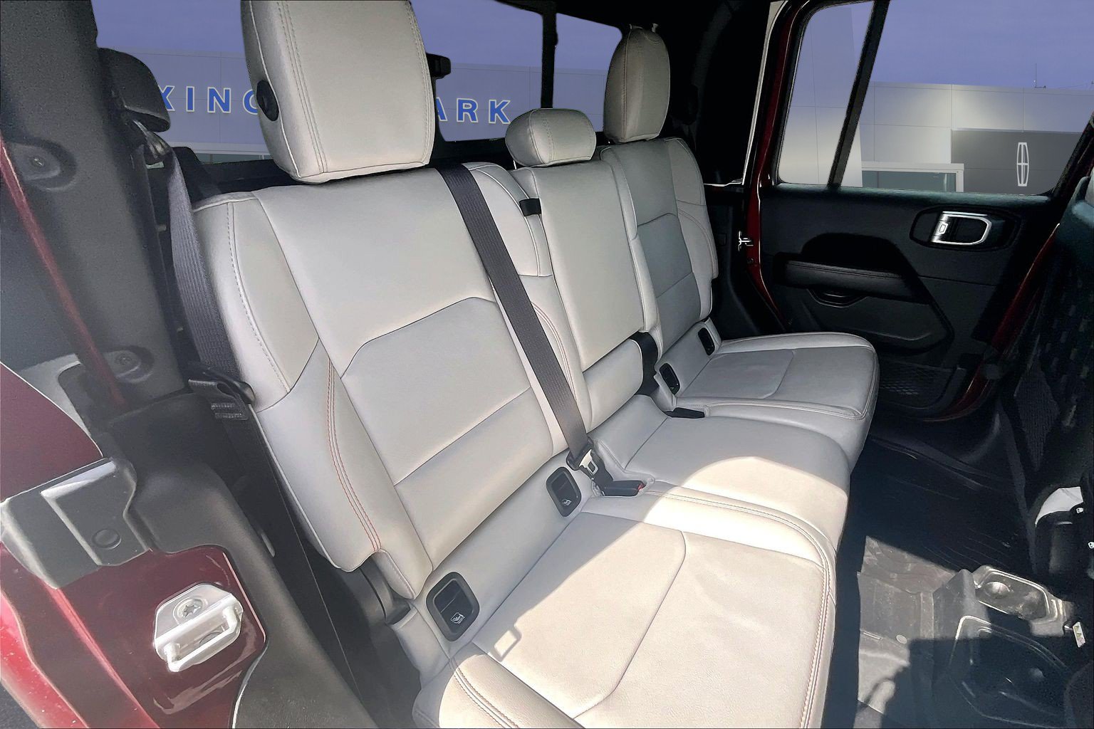 Used 2022 Jeep Gladiator Mojave w/ LED Lighting Group AWD/4WD image 26
