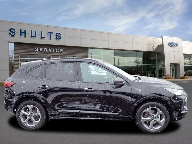 Certified 2024 Ford Escape ST-Line w/ Tech Pack #1 image 4