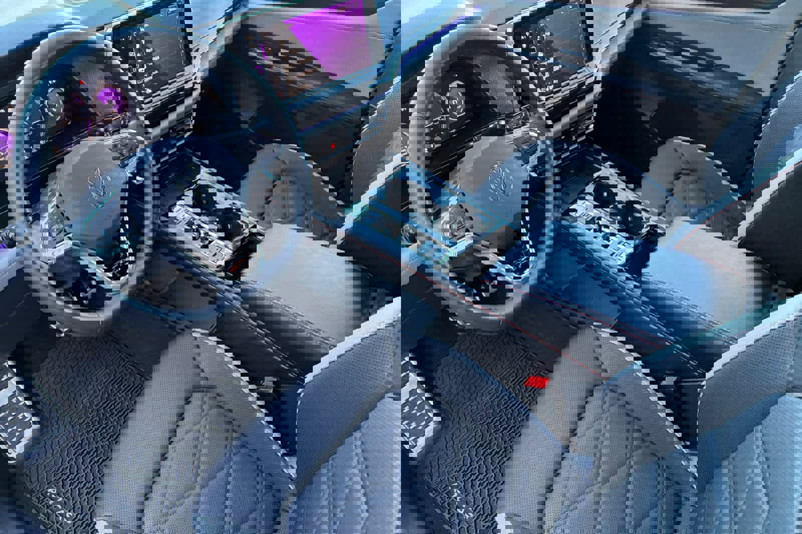 Used 2025 Volkswagen Atlas Peak Edition SE image 11