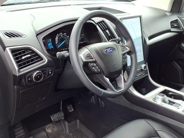 Certified 2023 Ford Edge SEL w/ Convenience Package AWD/4WD image 13