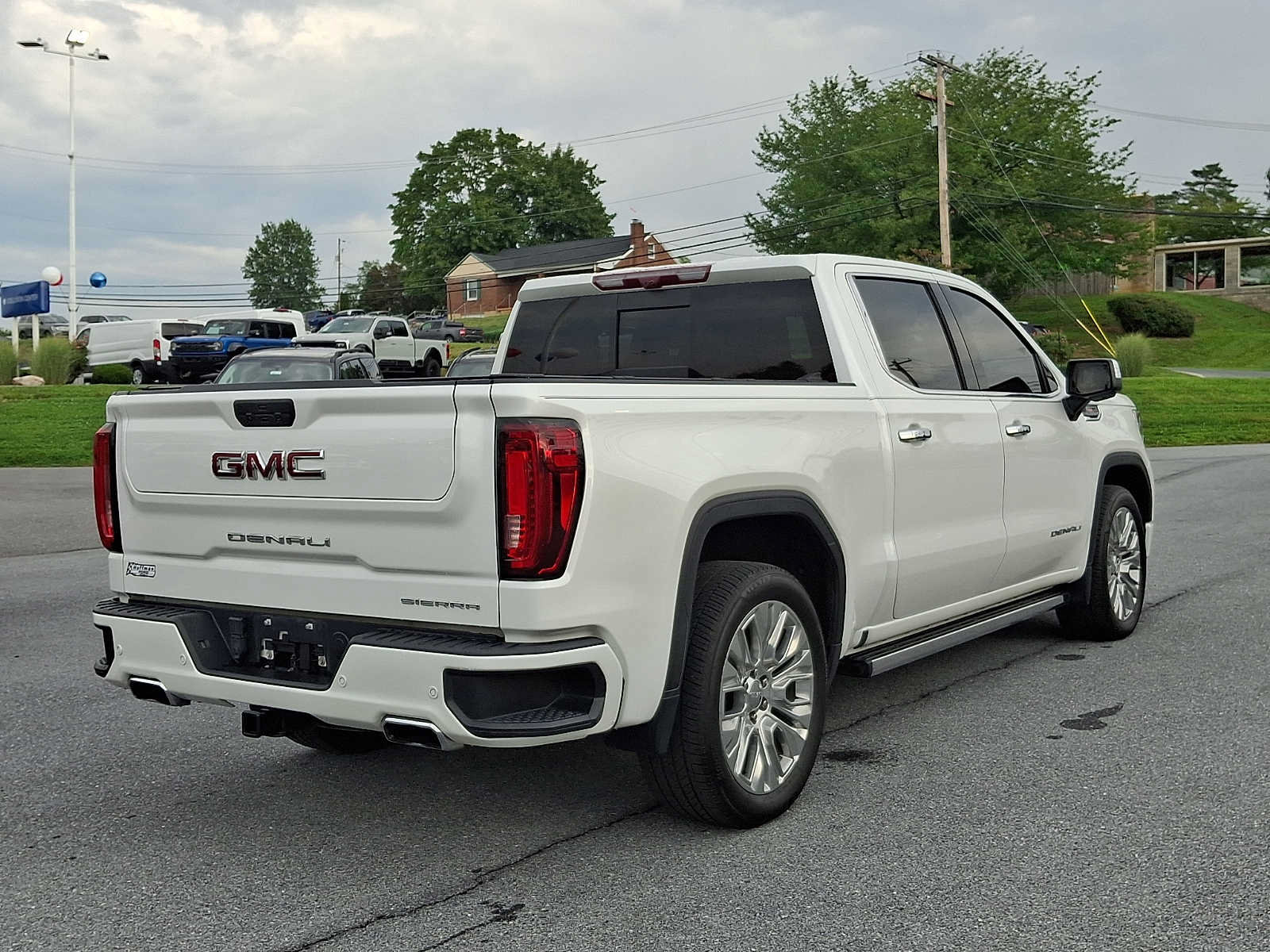 Used 2020 GMC Sierra 1500 Denali w/ Denali Ultimate Package AWD/4WD image 6