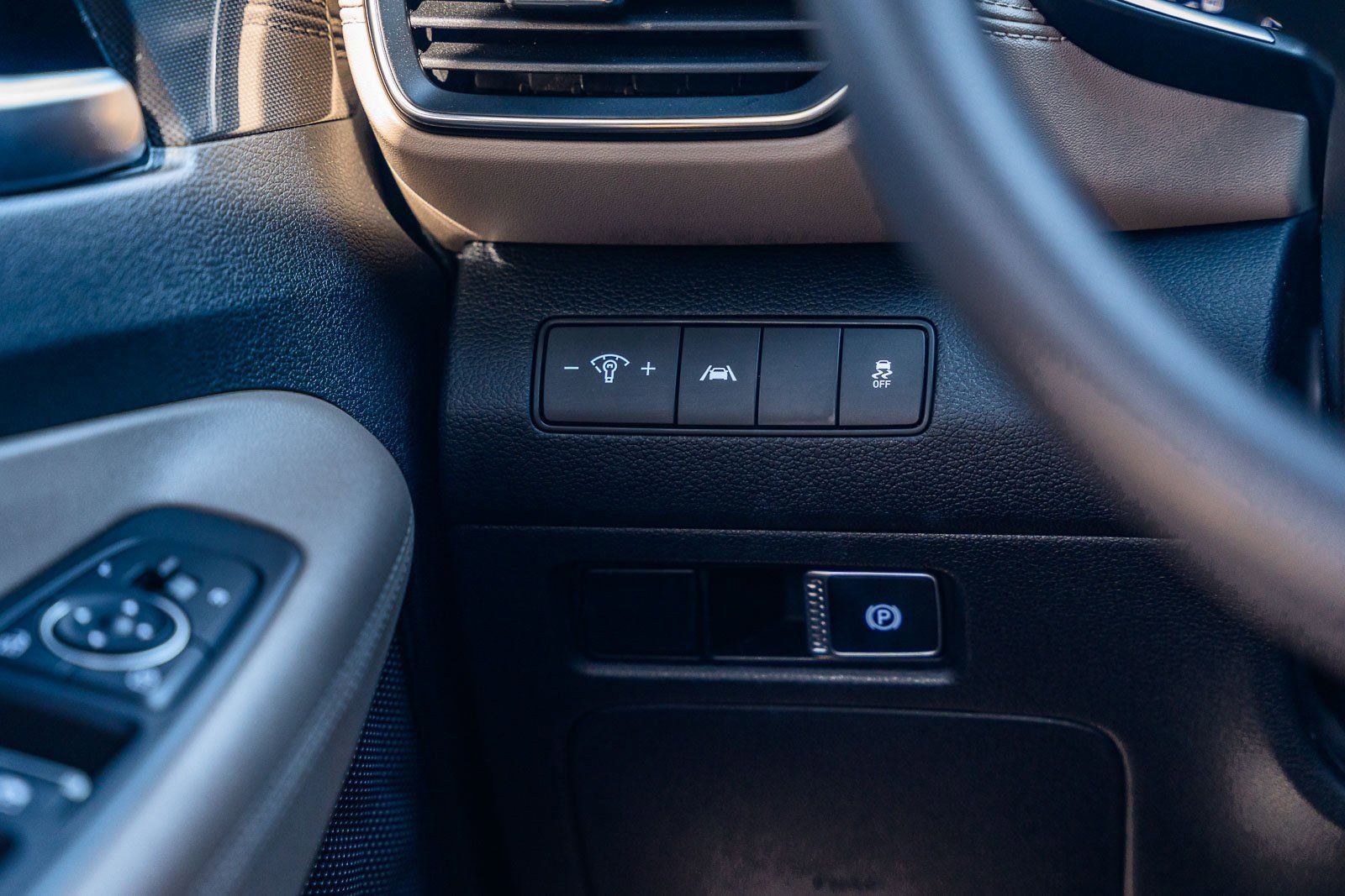 Used 2022 Hyundai Santa Fe SEL image 25